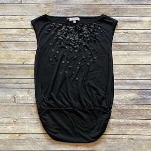 Sleeveless  blouse